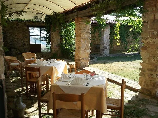 Villa Giardino Donna Lavia à Polizzi Generosa Séjour à la ferme