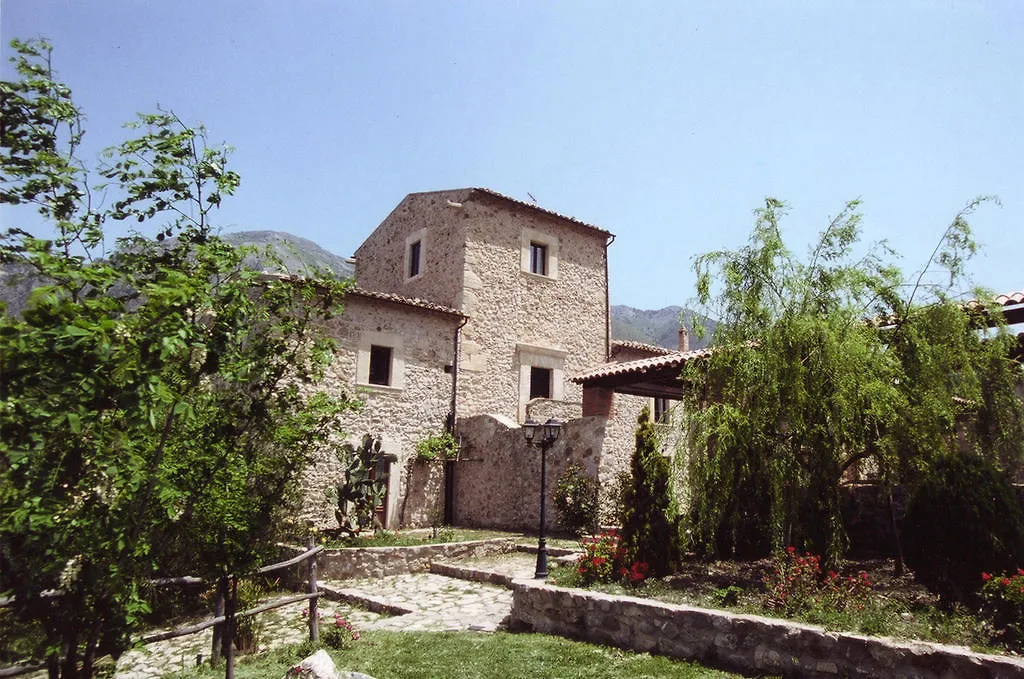 Giardino Donna Lavia Villa Polizzi Generosa Italy