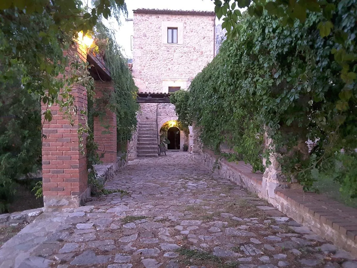 Villa Giardino Donna Lavia à Polizzi Generosa 0*,
