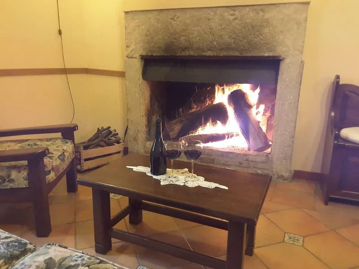 Villa Giardino Donna Lavia à Polizzi Generosa Séjour à la ferme