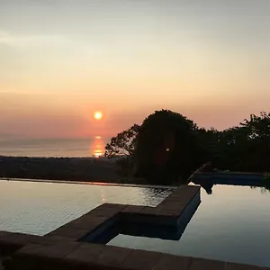 Villa Villa Milo, Milo